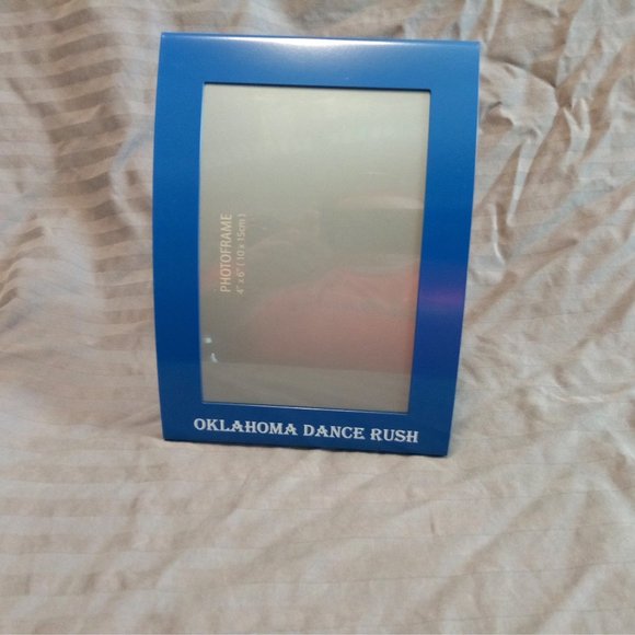 Collectible Souvenir Metal 4 x 6 Photo Frame from the UCWDC Oklahoma Dance Rush - Picture 3 of 5